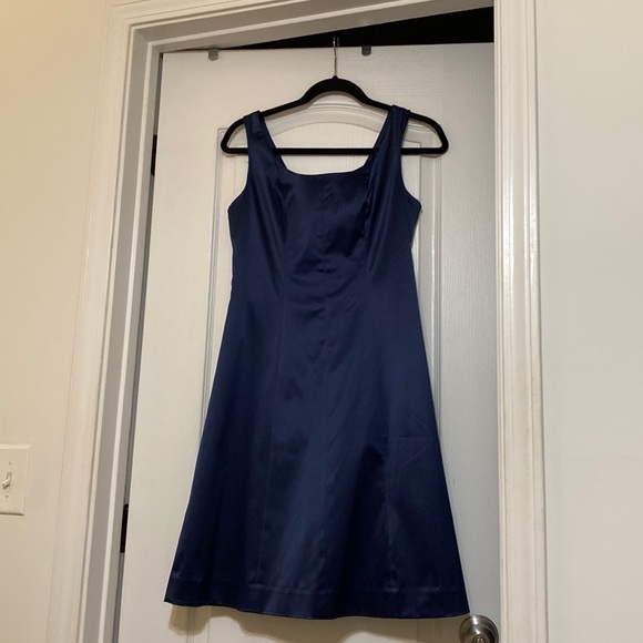 Merona Dresses & Skirts - Merona Silk Holiday Dress